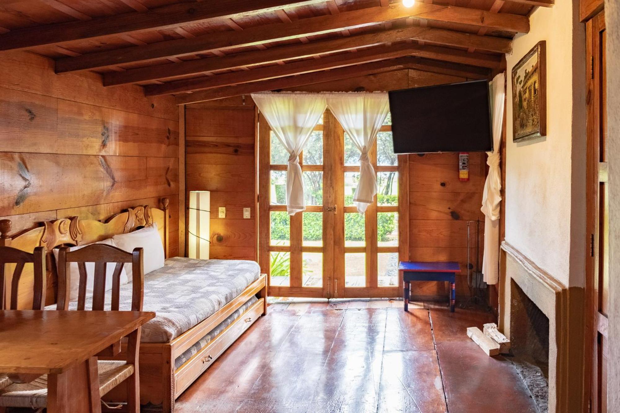 Zirahuen Forest And Resort Ngoại thất bức ảnh