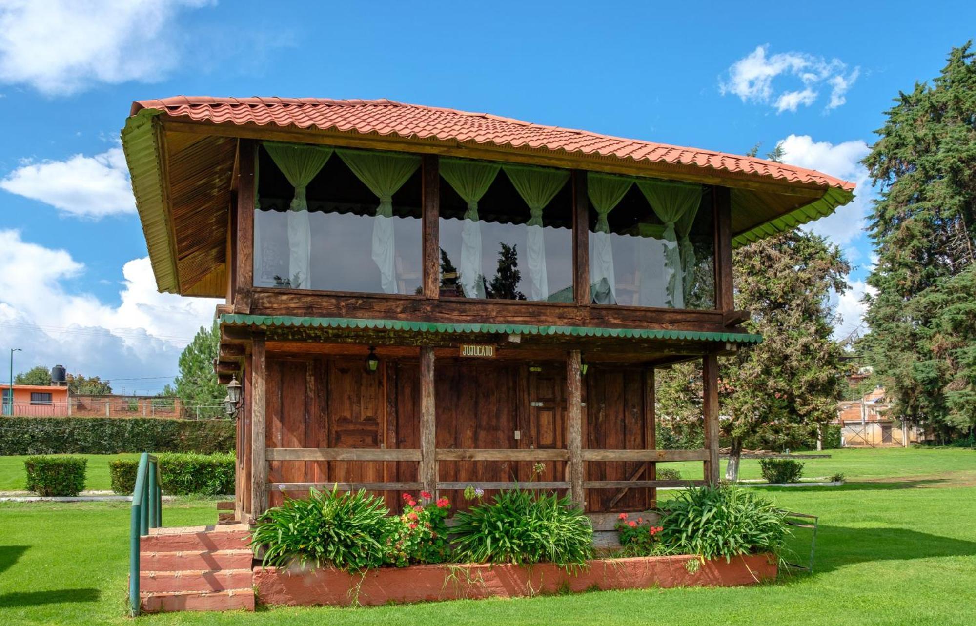 Zirahuen Forest And Resort Ngoại thất bức ảnh