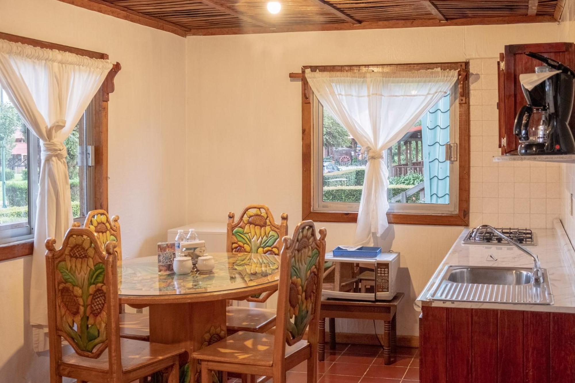 Zirahuen Forest And Resort Ngoại thất bức ảnh